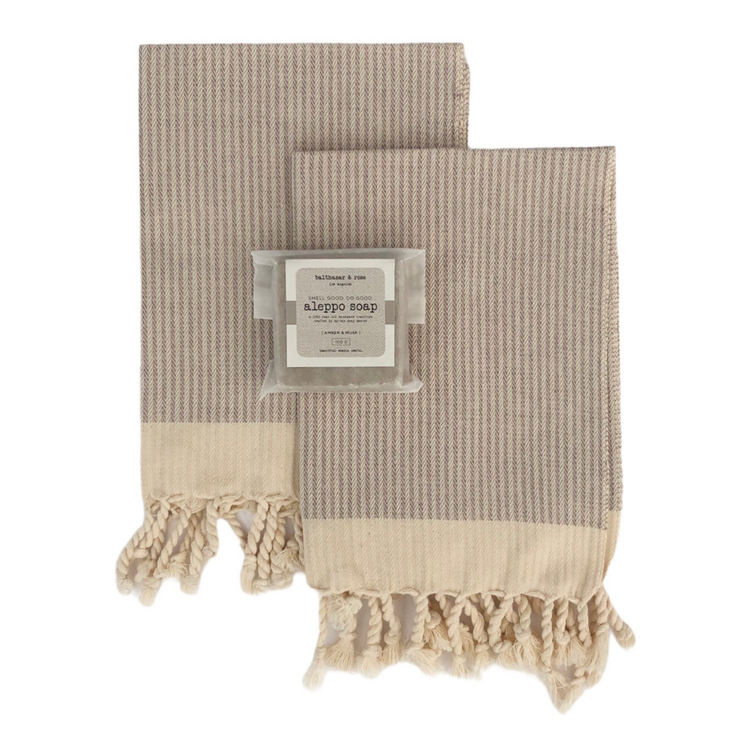 Gift Set 3: 2 Hand Towels, 1 Soap